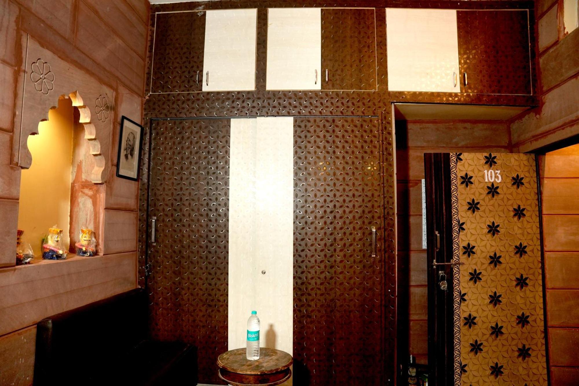 Mh Guest House Jodhpur  Bagian luar foto
